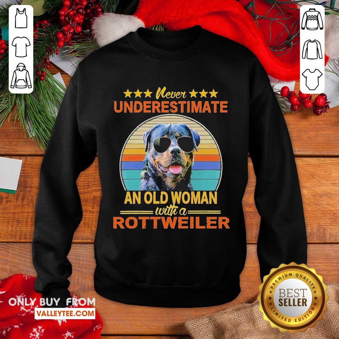 Funny Never Underestimate An Old Woman With A Rottweiler Vintage Shirt - Image 5