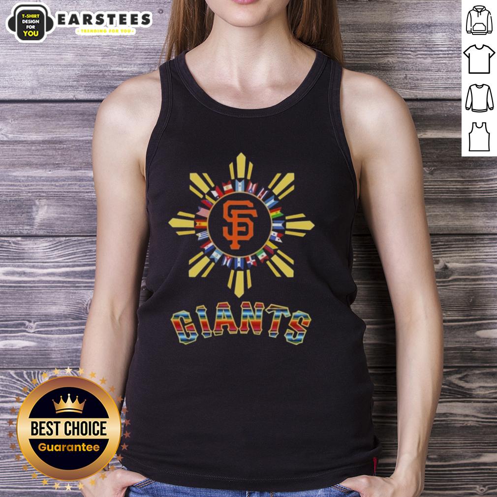 Awesome San Francisco Giants X Hispanic T-Shirt - Image 4