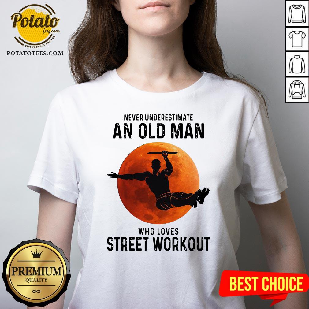 Never Underestimate An Old Man Who Loves Street Workout Moon Shirt - Image 2