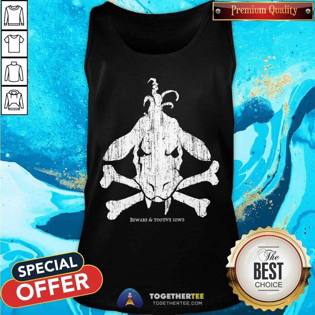 Toothy Cow Cross Bones T-shirt - Image 4