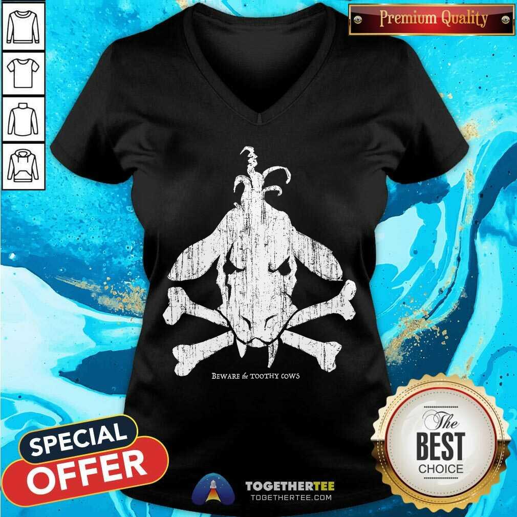 Toothy Cow Cross Bones T-shirt - Image 3