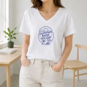 Alternative view of Good Minimalist Line Art Summer Bank Holiday Beach Shirt