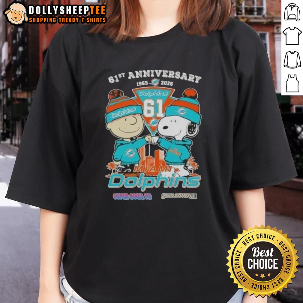 Hot Charlie Brown And Snoopy 61st Anniversary 1965 2026 Miami Dolphins Football Skyline T-Shirt - Image 3