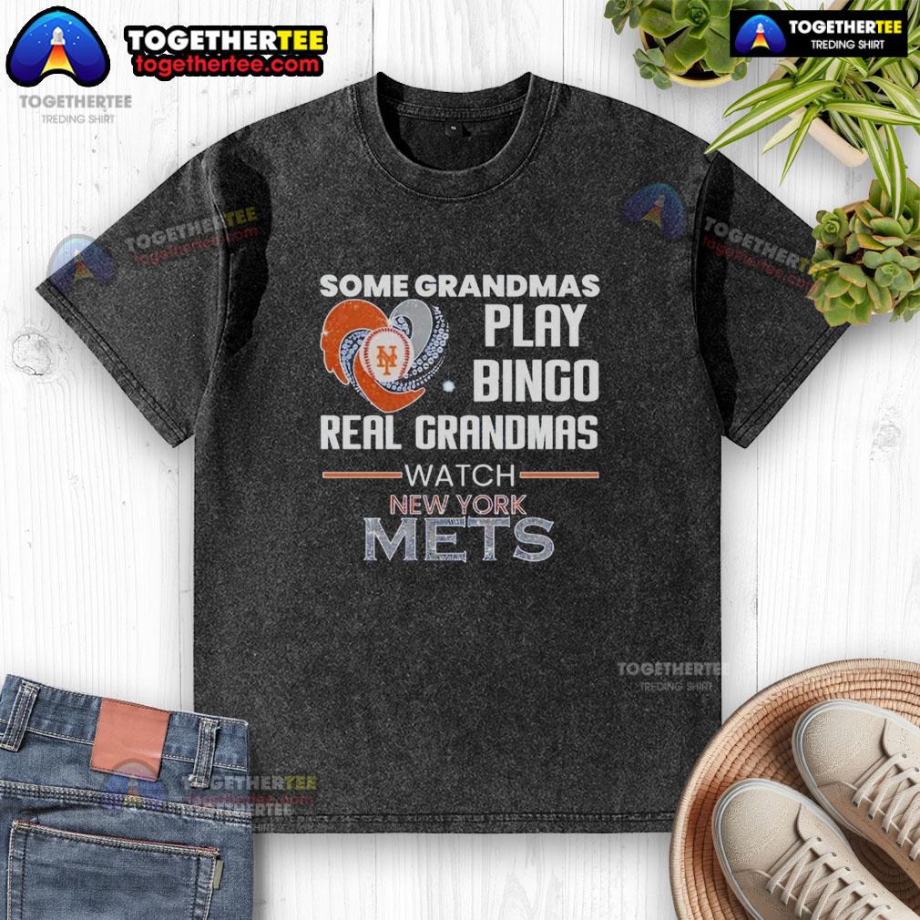 Awesome New York Mets Some Grandmas Play Bingo Real Grandmas Watch Diamond Heart Shape T-Shirt - Image 6