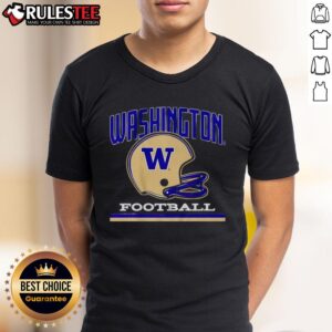 Awesome Washington Huskies Football Vintage Helmet T-Shirt