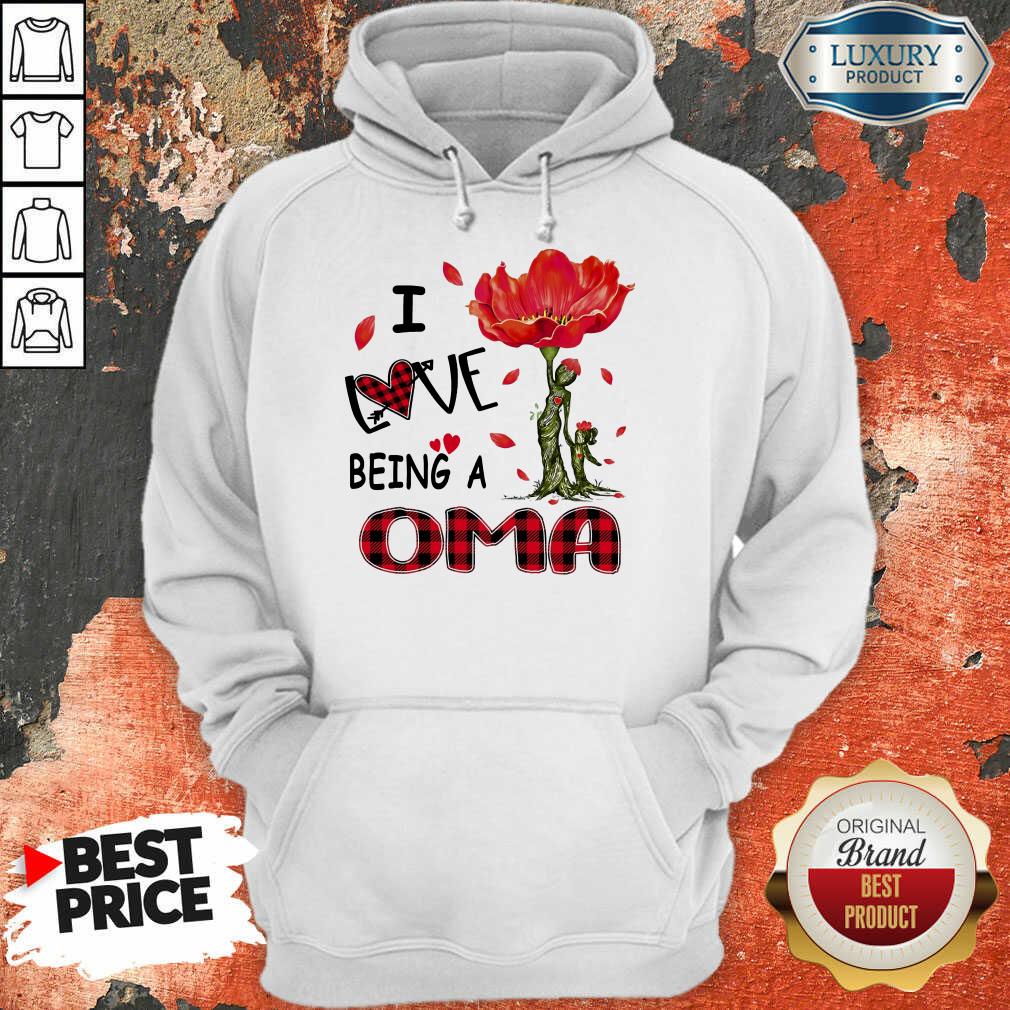 Red Flower I Love Being A Oma Shirt - Image 5
