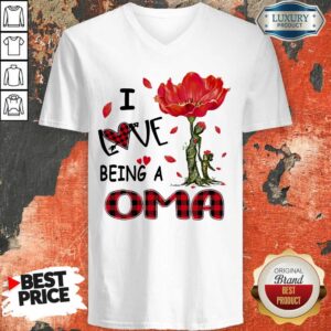 Alternative view of Red Flower I Love Being A Oma Shirt