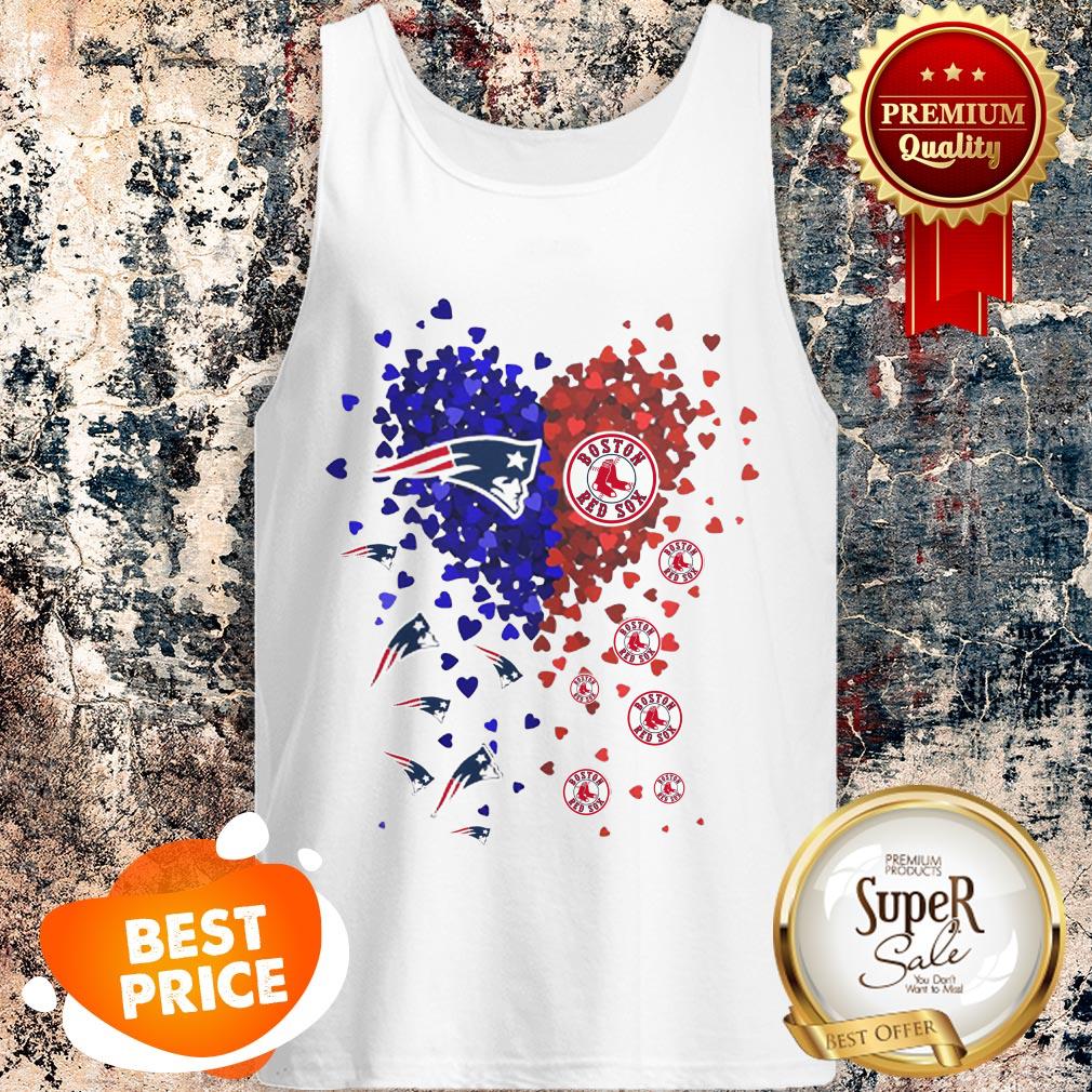 Nice Love New England Patriots Boston Red Sox Logo Tiny Hearts Shape Shirt - Image 3