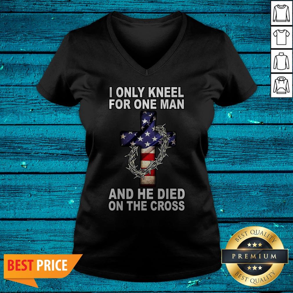 I Only Kneel For One Man And He Died On The Cross America Flag Shirt - Image 4