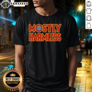 Awesome Mostly Harmless Douglas Adams' Hitchhiker's Guide To The Galaxy Series 1992 T-Shirt