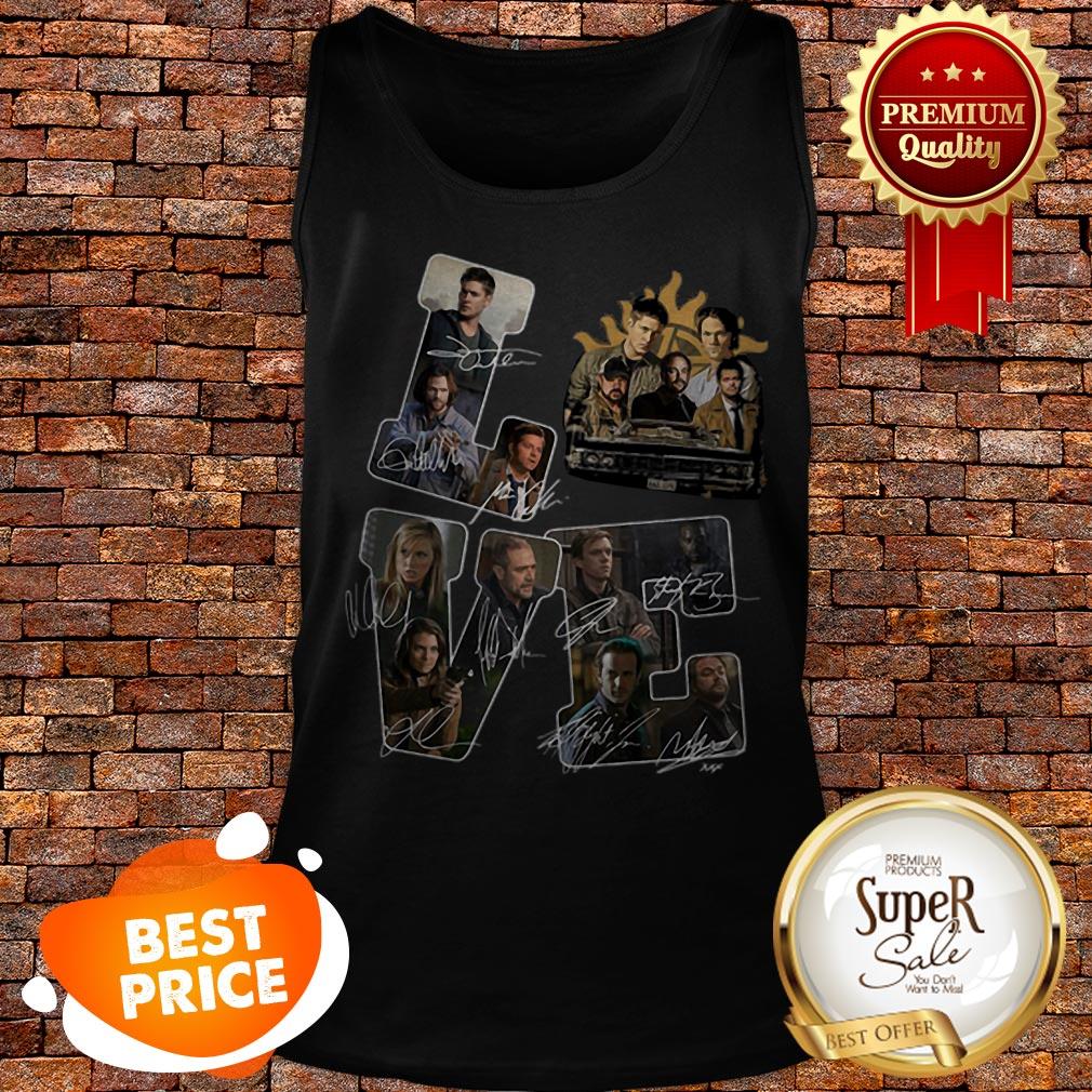 Nice Love Supernatural American Tv Series Signatures Shirt - Image 4