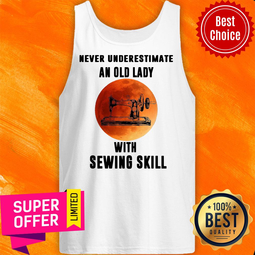 Funny Vintage Never Underestimate An Old Lady With Sewing Skill Shirt - Image 5