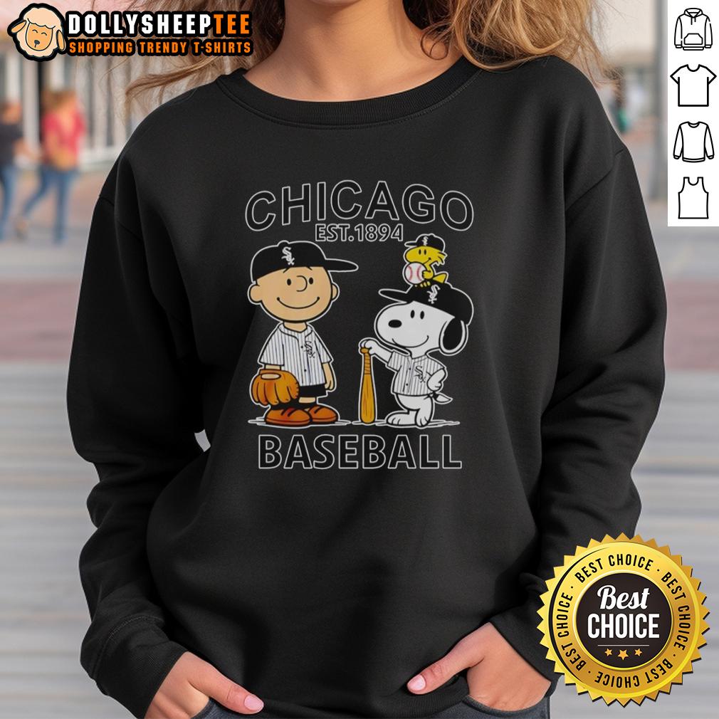 Cute Charlie Brown Snoopy And Woodstock With Chicago White Sox Baseball Jersey Est 1894 T-Shirt - Image 5