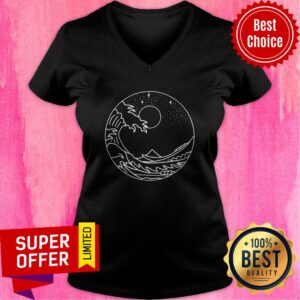 Alternative view of Top The Great Wave Off Kanagawa Minimal Line Art Nature Gift Shirt