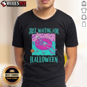 Nice Just Waiting For Halloween Skeleton T-Shirt