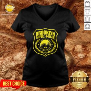Alternative view of Brooklyn Nine-Nine Badge Vintage T-shirt