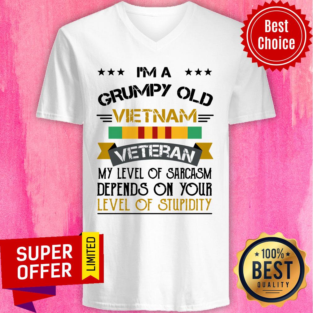 I’m A Grumpy Old U.s. Vietnam Veteran My Level Of Sarcasm Depends On Your Level Of Stupidity Shirt - Image 4