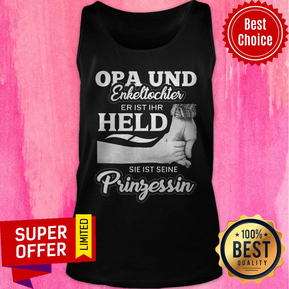 Top Opa Und Enkeltochter Er Ist Ihr Held Sie Ist Seine Pringessin Shirt - Image 5