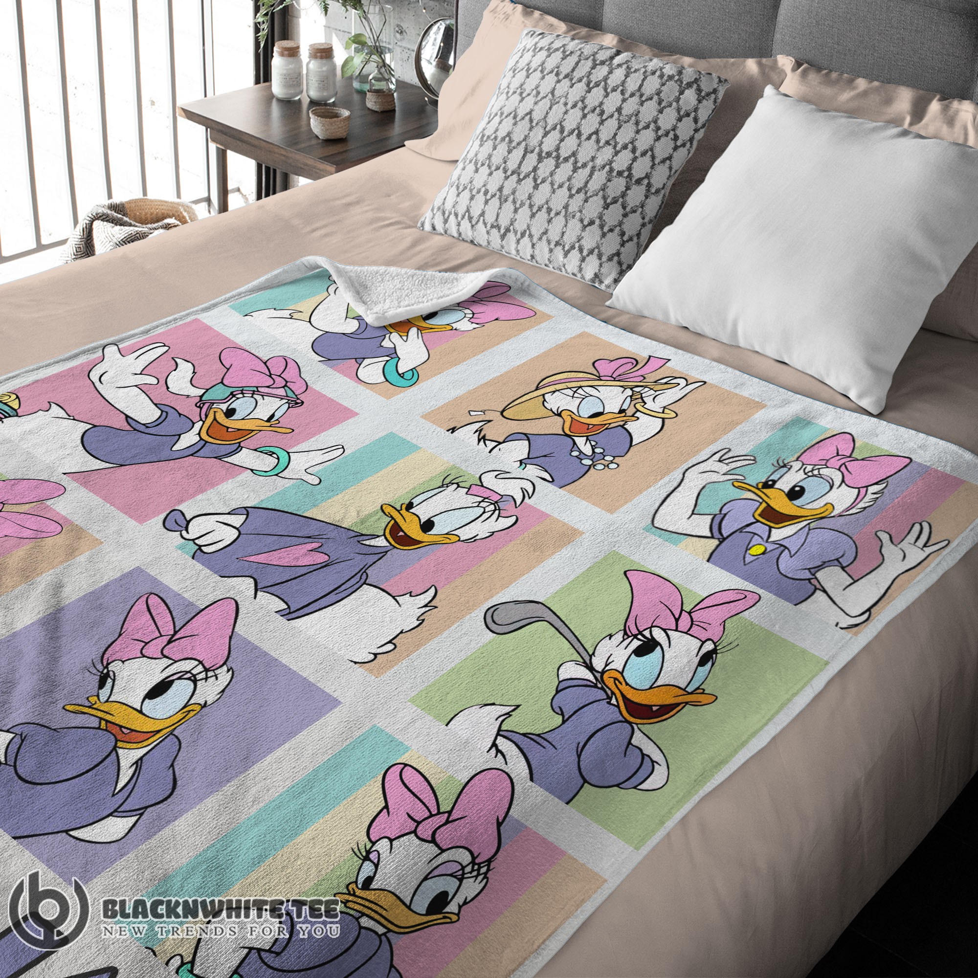 Awesome Disney Daisy Duck And Friends Daisy Duck Moods Blanket Customize Blanket - Image 2