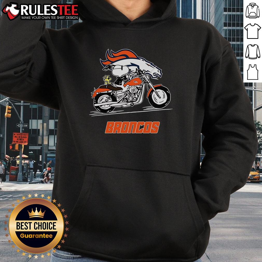 Awesome Snoopy And Woodstock Driving Motorbike Denver Broncos T-Shirt - Image 2
