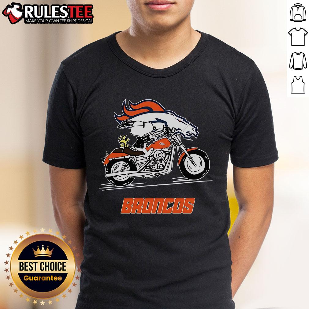Awesome Snoopy And Woodstock Driving Motorbike Denver Broncos T-Shirt