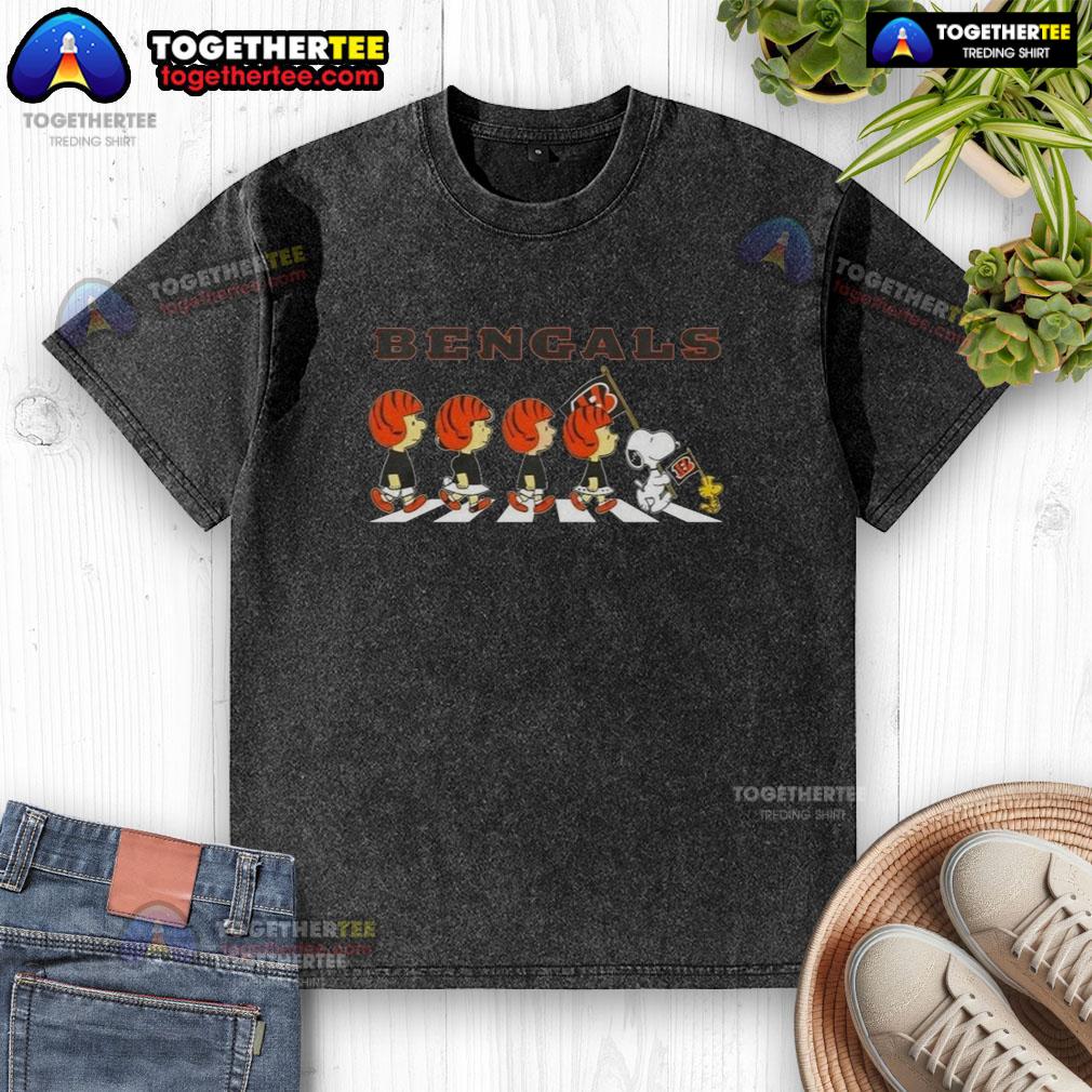 Nice Cincinnati Bengals X Peanuts Snoopy And Friends Abbey Road T-Shirt - Image 6
