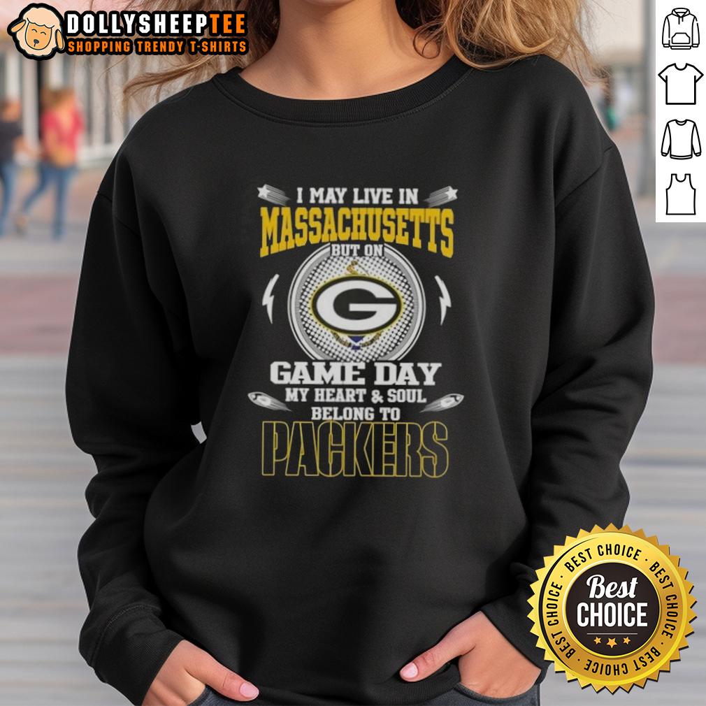 Official I May Live In Massachusetts But On Game Day My Heart And Soul Belongs To Green Bay Packers T-Shirt - Image 4