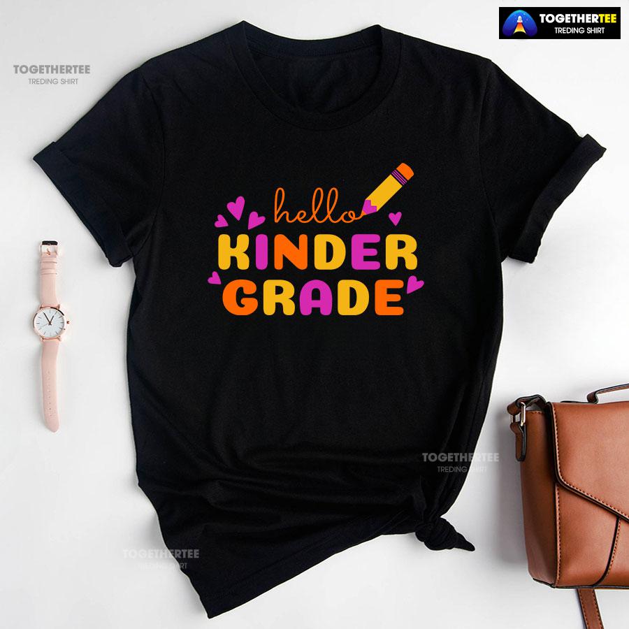Hello Kinder Grade Kindergarten Student Crayon Purple Heart Back To School T-Shirt