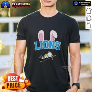 Good Detroit Lions X Snoopy Happy Easter T-Shirt