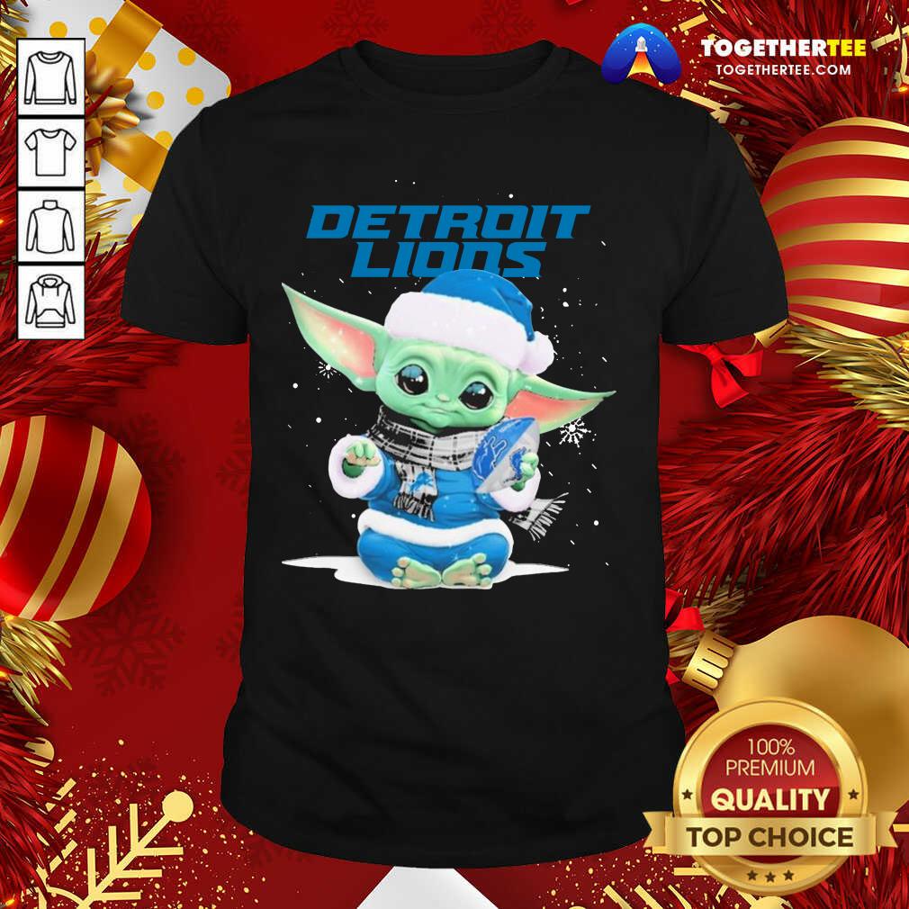 Cute Baby Yoda Play Rugby Detroit Lions Merry Christmas Shirt