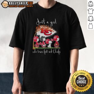 Nice Snoopy And Friend Kansas City Chiefs Football Who Lover Fall And Chiefs T-Shirt