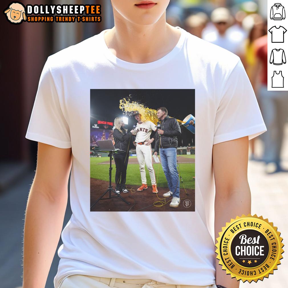 Awesome Daniel Susac San Francisco Giants Have Water Thrown On Someone T-Shirt