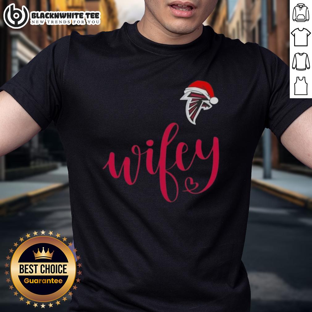 Good Wifey Atlanta Falcons Santa Hat Merry Christmas T-Shirt
