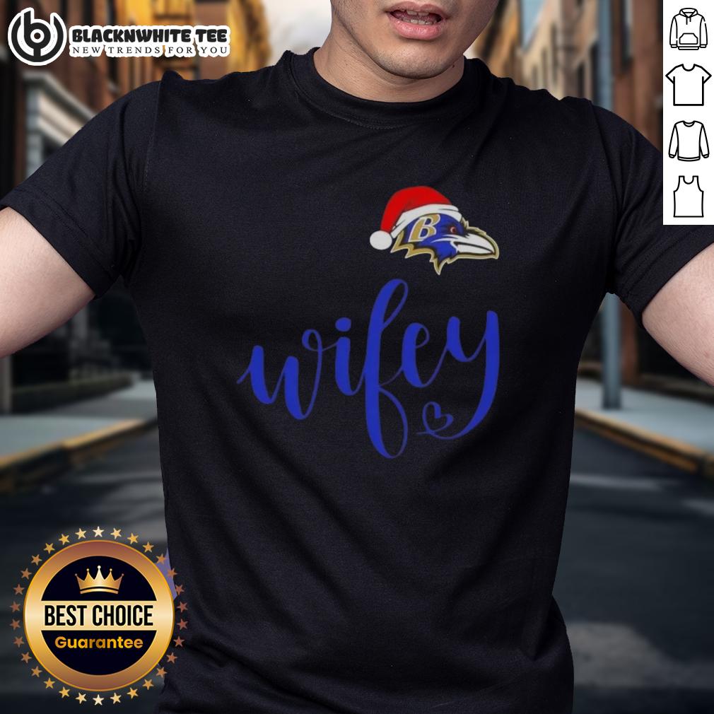 Good Wifey Baltimore Ravens Santa Hat Merry Christmas T-Shirt