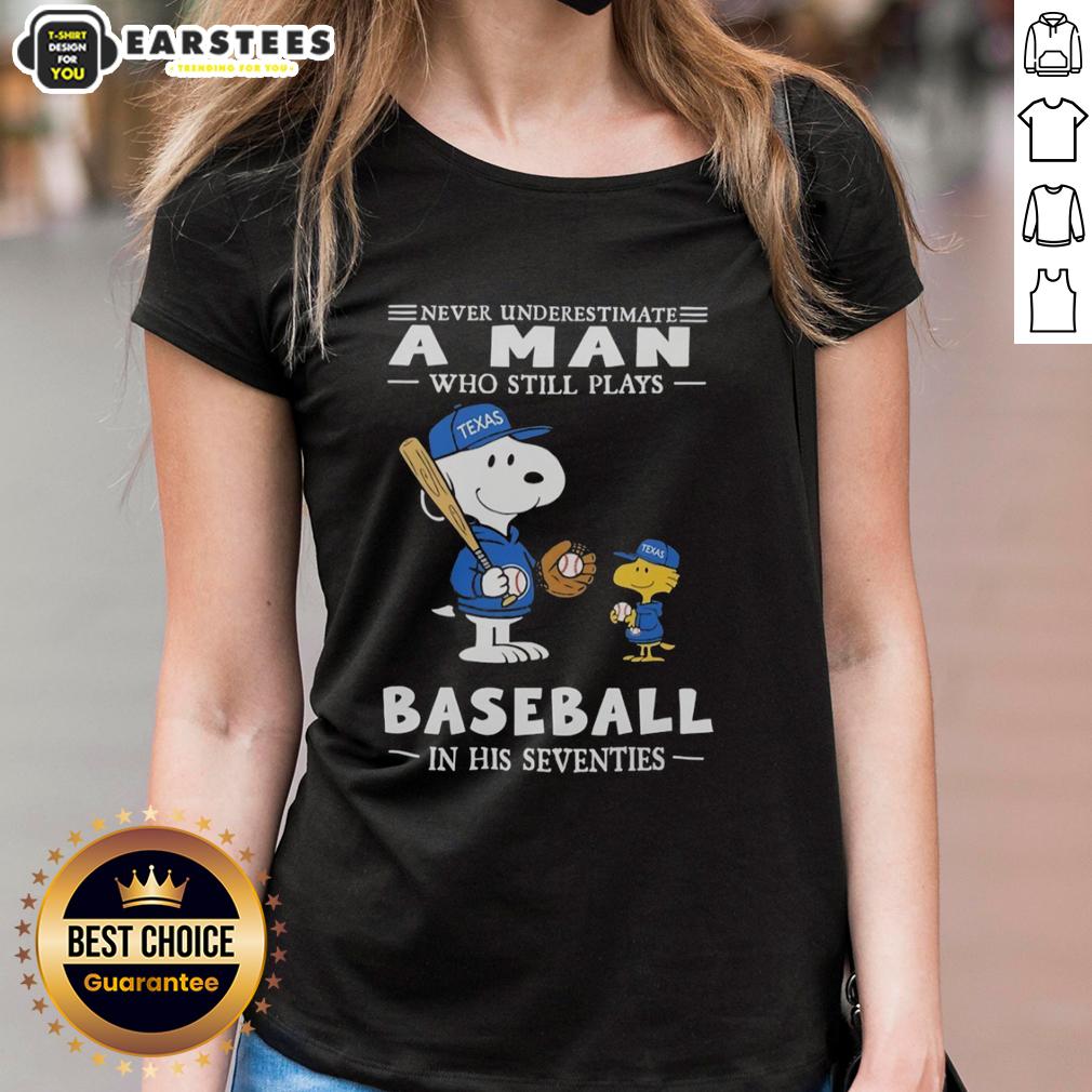 Cute The Peanuts X Texas Rangers Never Underestimate A Man Who Still Plays Baseball In His Seventies T-Shirt - Image 3
