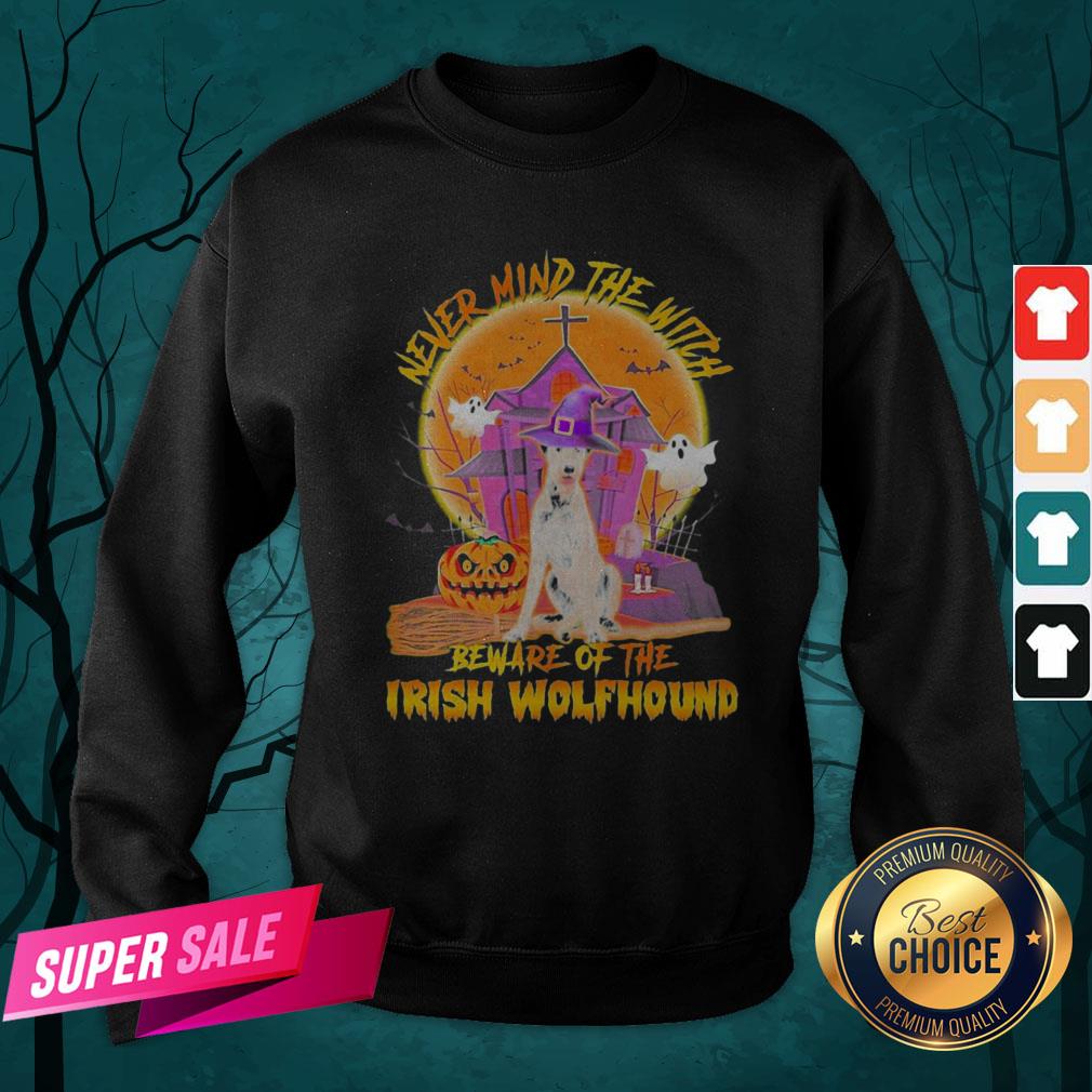 Never Mind The Witch Beware Of The Irish Wolfhound Halloween Moon Shirt - Image 2