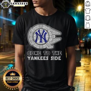 Good Star Wars Come To The New York Yankees Side T-Shirt