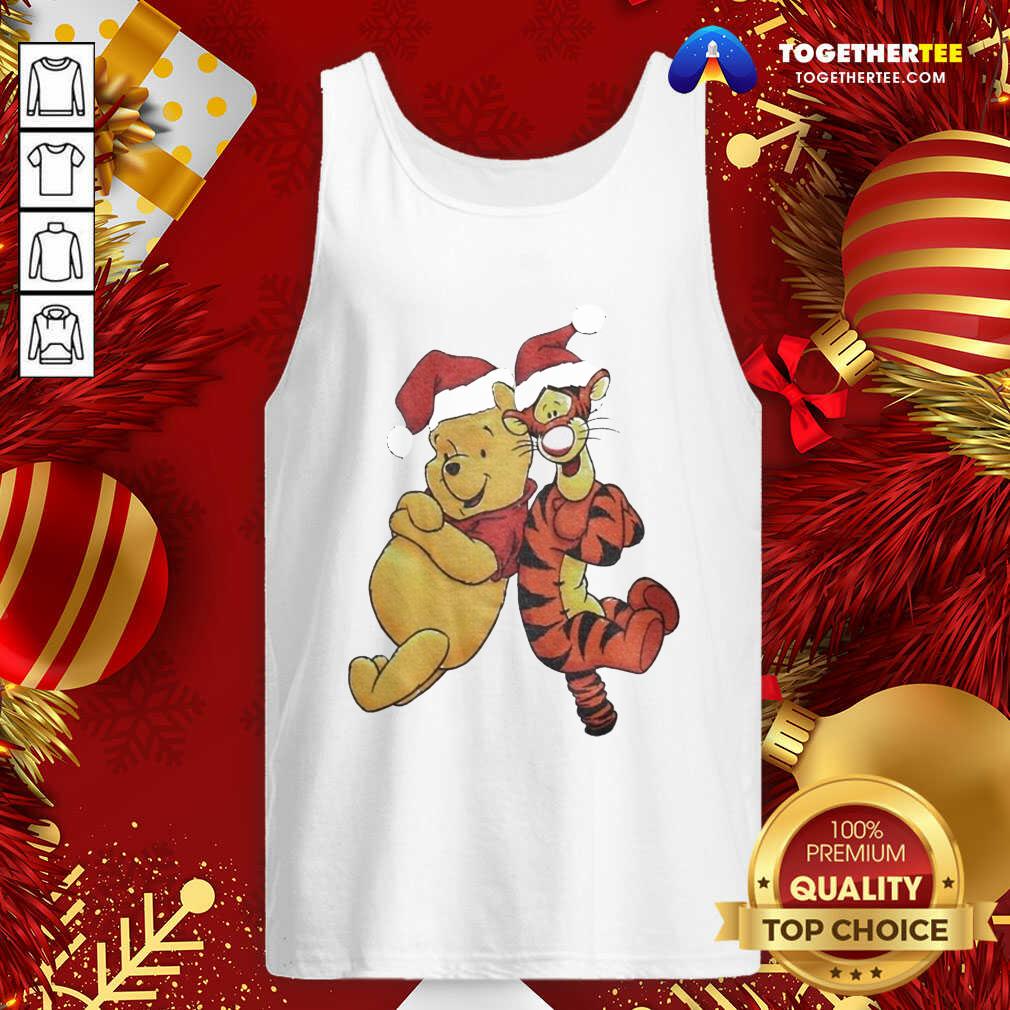 Cute Pooh And Tiger Hat Santa Happy Merry Christmas Shirt - Image 3