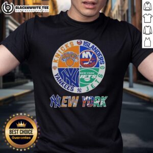 Original New York City Sports Knicks Islanders Jets Yankees Logos Combine T-Shirt