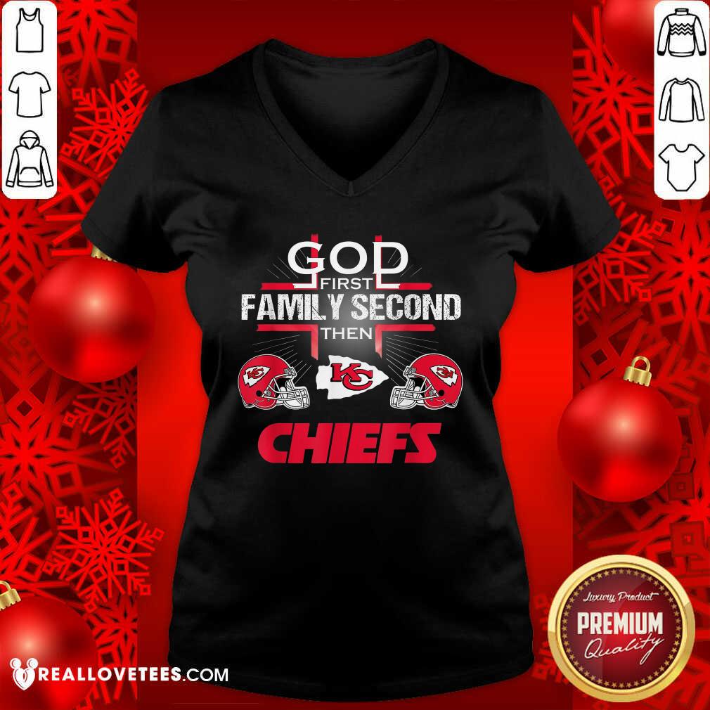 Sweet Kansas City Chiefs Cross God First Family Second Then Chiefs Shirt - Image 5