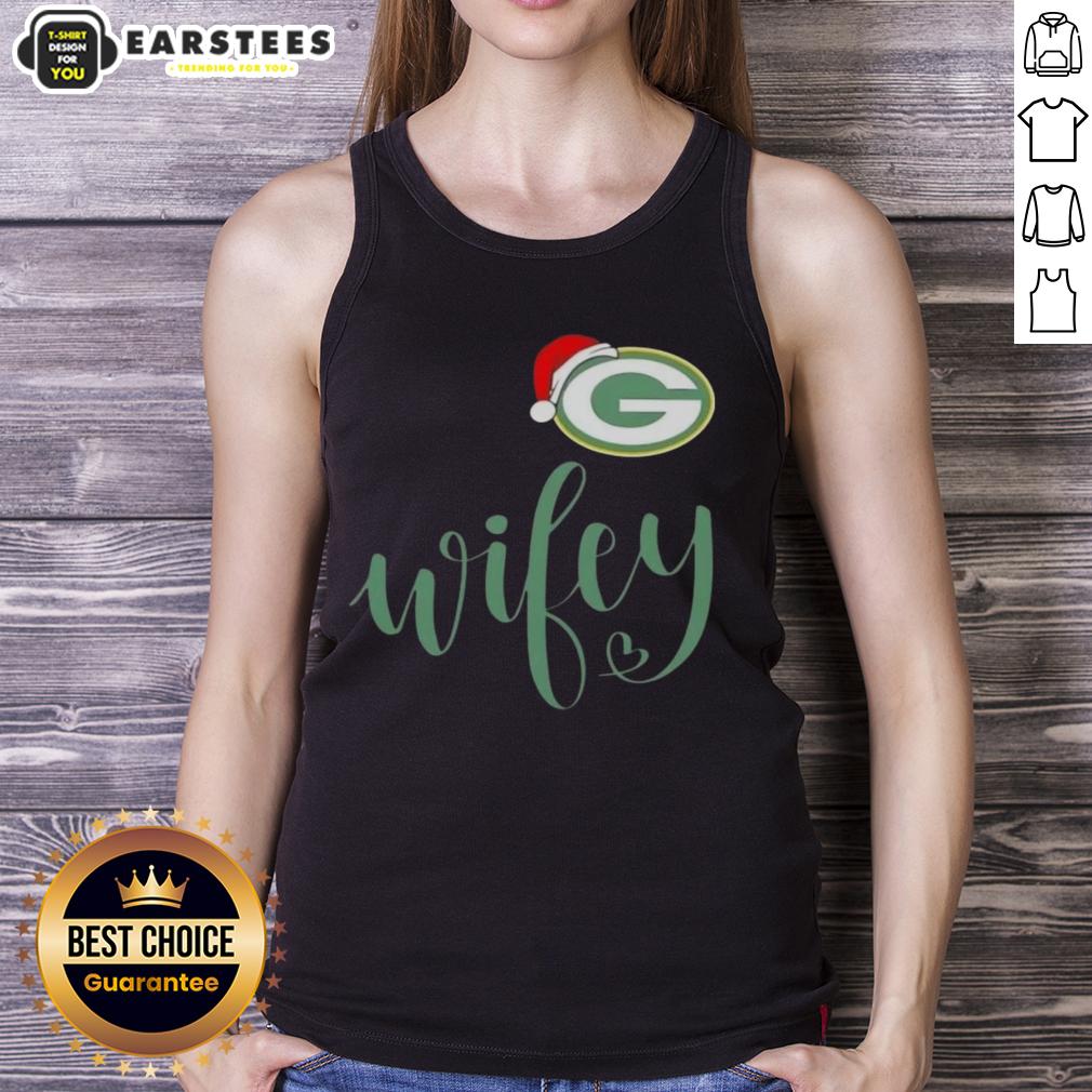 Happy Wifey Green Bay Packers Santa Hat Merry Christmas T-Shirt - Image 4