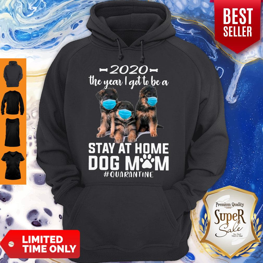 Top 2020 The Year I Got To Be A Stay At Home Companion Dog Mom Quarantine Shirt - Image 2