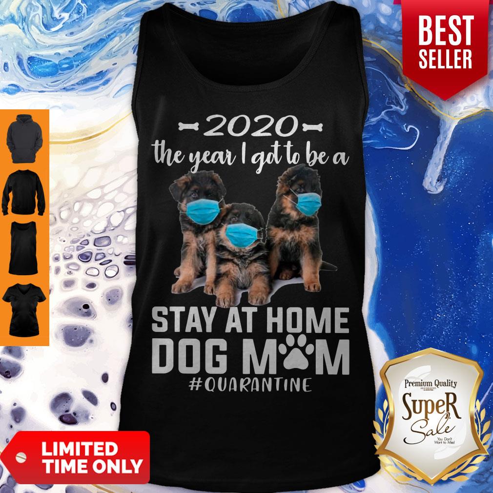 Top 2020 The Year I Got To Be A Stay At Home Companion Dog Mom Quarantine Shirt - Image 4