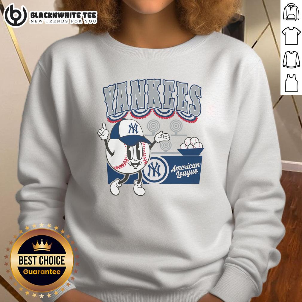 Top Mitchell & Ness Cream New York Yankees Step Back Up T-Shirt - Image 5