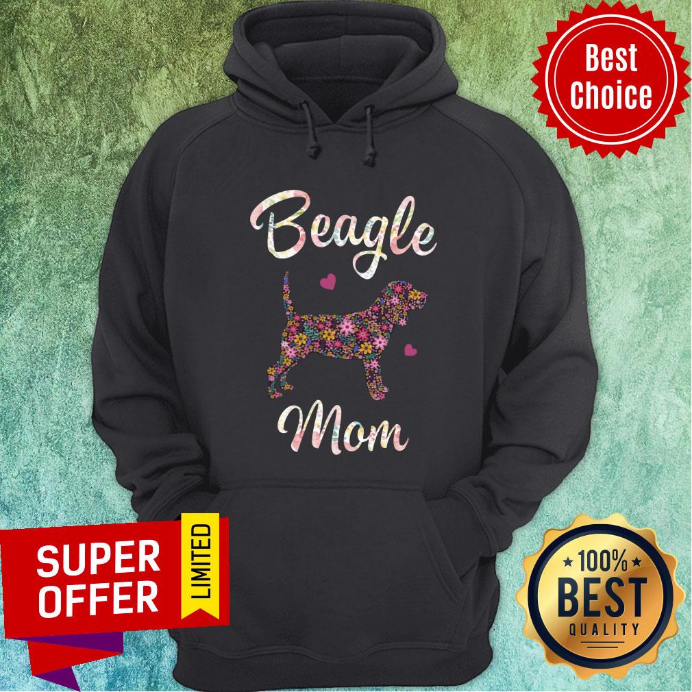 Top Womens Beagle Dog Mom Shirt - Image 4