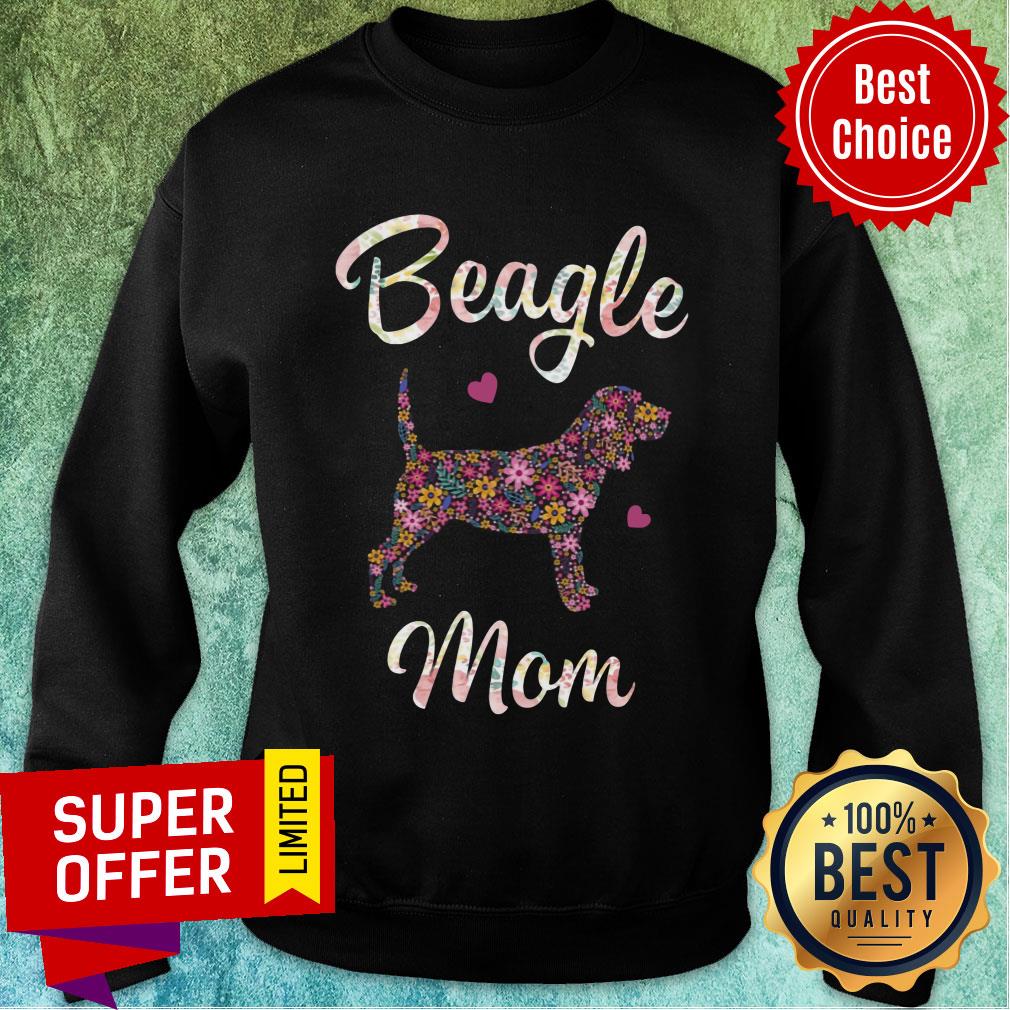 Top Womens Beagle Dog Mom Shirt - Image 5