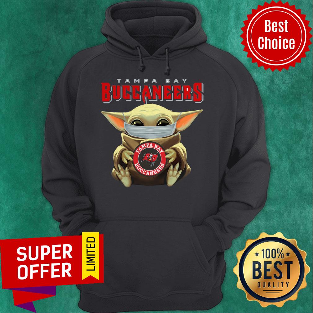 Funny Baby Yoda Face Mask Hug Tampa Bay Buccaneers Shirt - Image 3