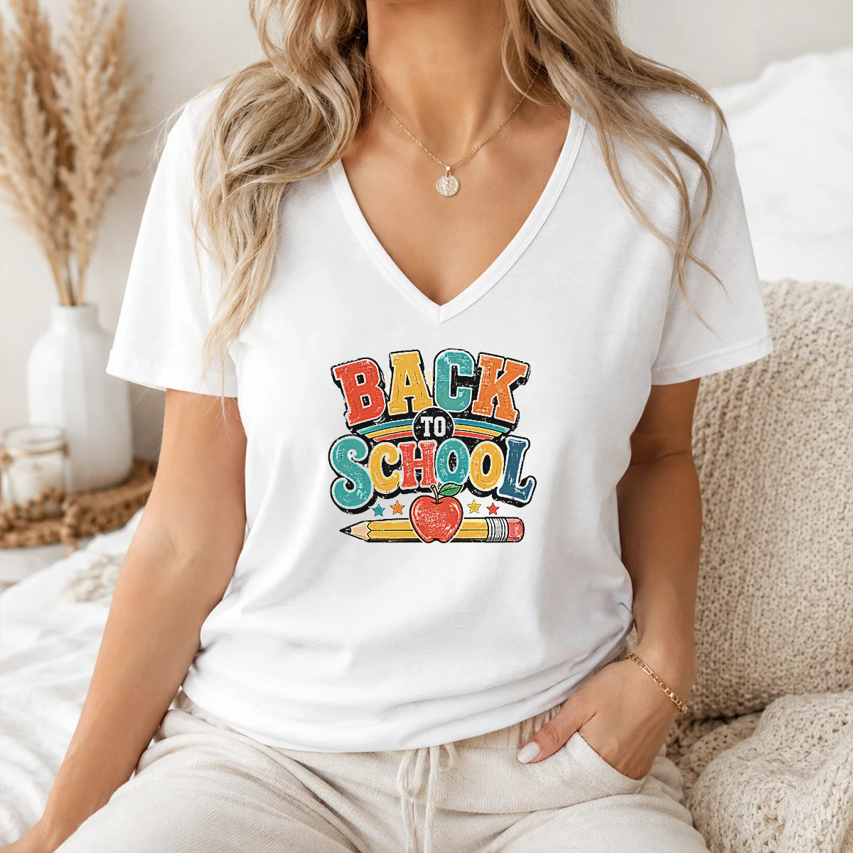 Hot Pretty Retro Vintage Back To School Apple Pencil Shirt - Image 2