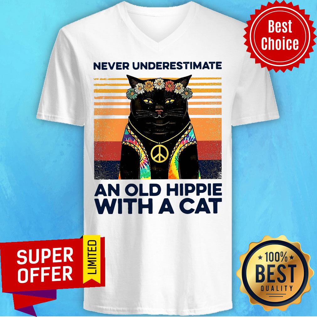 Never Underestimate An Old Hippie With A Cat Vintage Retro Shirt - Image 3