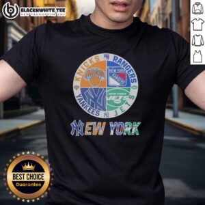 Official New York Yankees New York Rangers New York Jets New York Knicks Mashup Logo T-Shirt